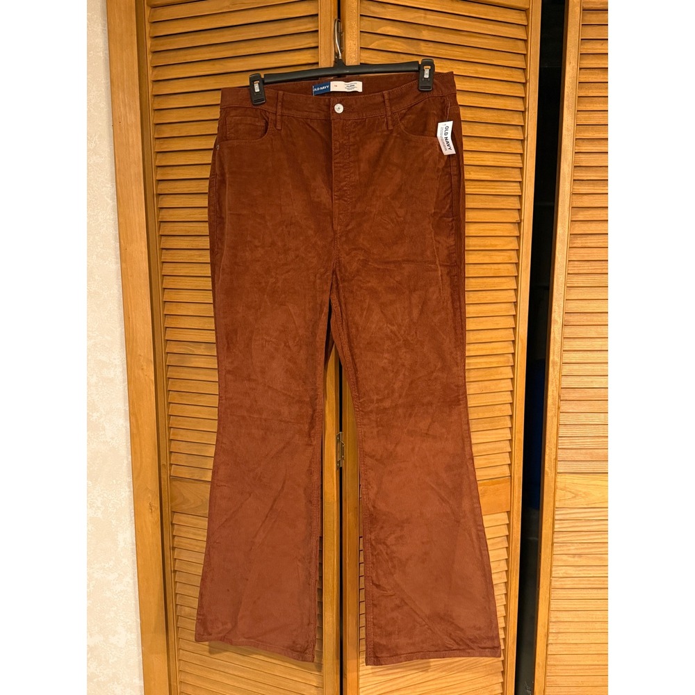 NWT Old Navy Higher High Waisted Flare Corduroy Pants Redwood Grove Rust Brown